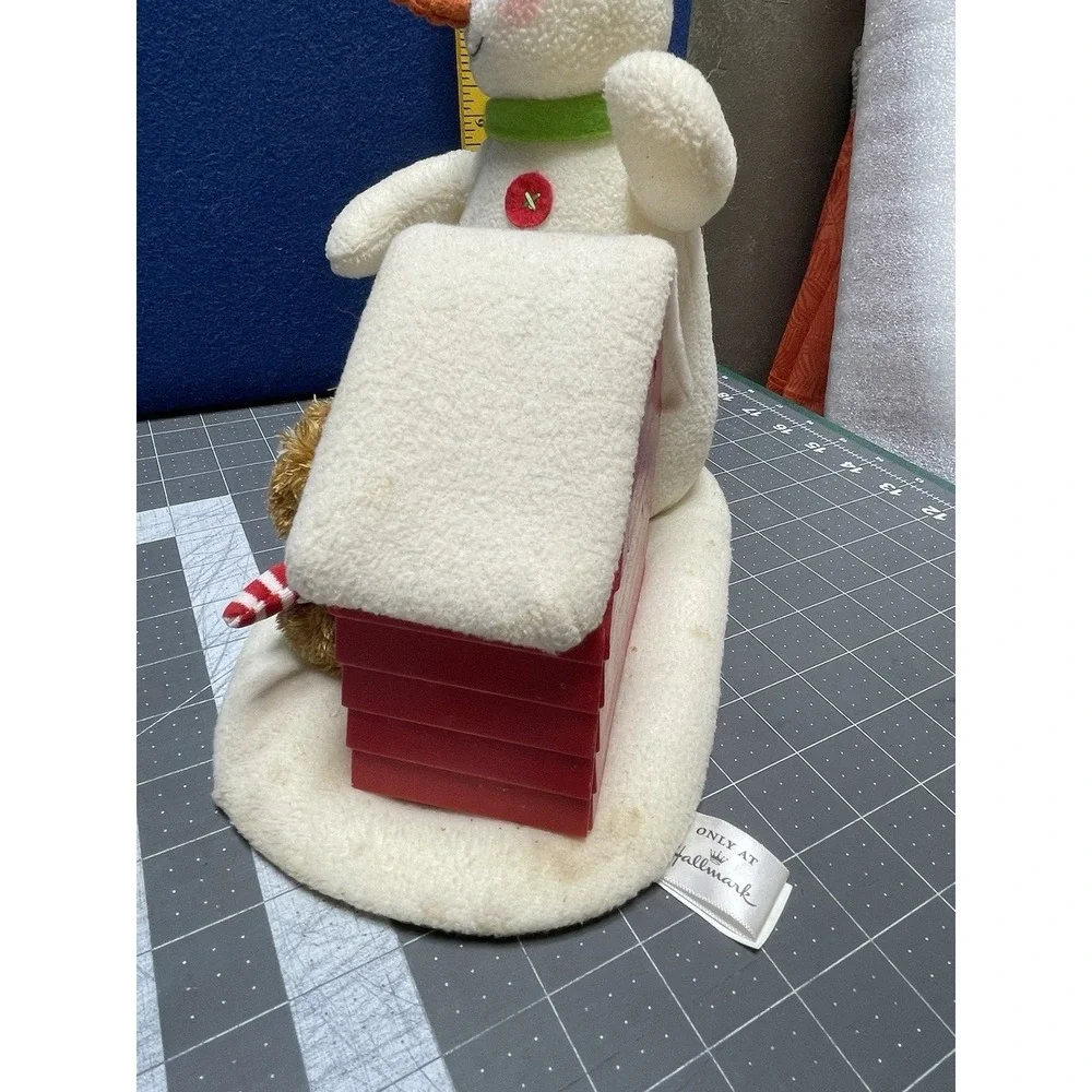 2011 Hallmark Snowman Deck The Halls Duo Jingle Pals Plush Singing with Dog Work